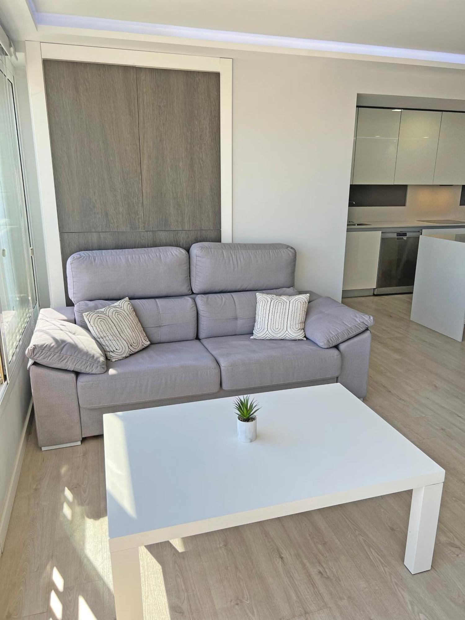 Lujo En La Playa. Parking Gratis Apartment Alicante Exterior photo