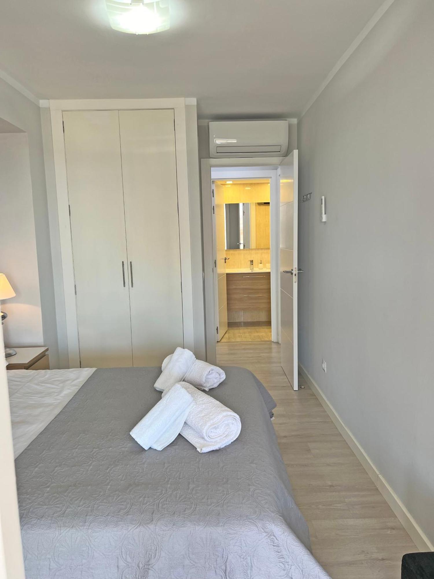 Lujo En La Playa. Parking Gratis Apartment Alicante Exterior photo