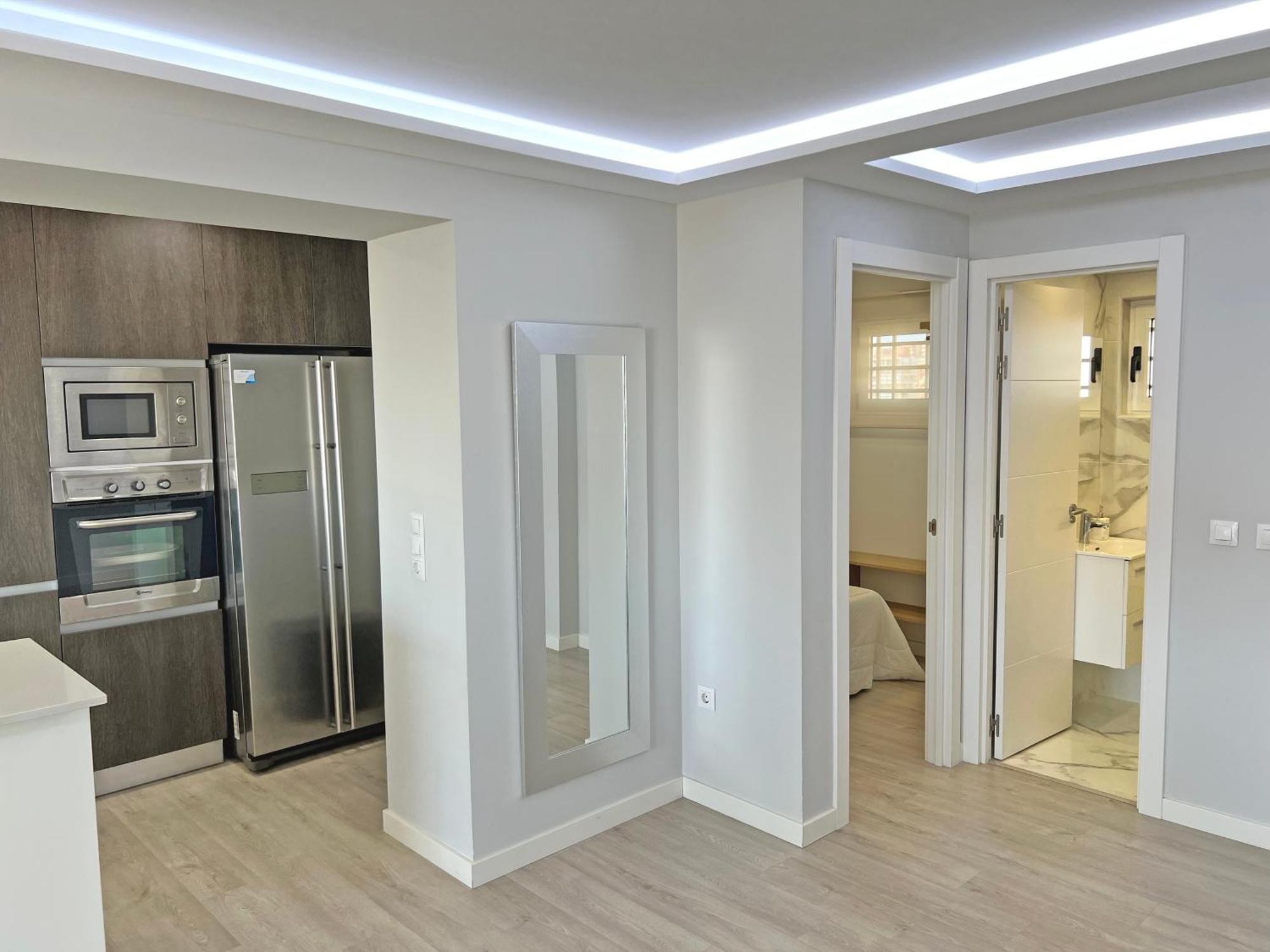 Lujo En La Playa. Parking Gratis Apartment Alicante Exterior photo