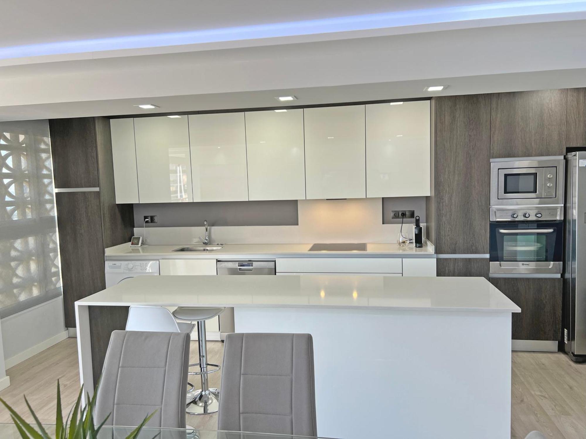 Lujo En La Playa. Parking Gratis Apartment Alicante Exterior photo