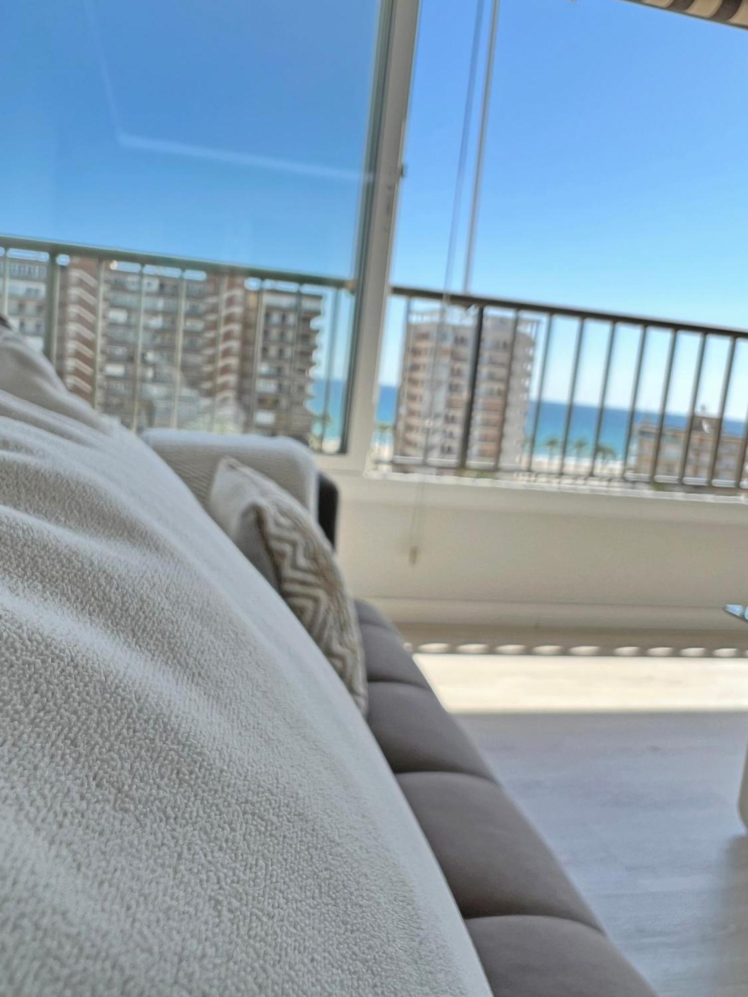 Lujo En La Playa. Parking Gratis Apartment Alicante Exterior photo