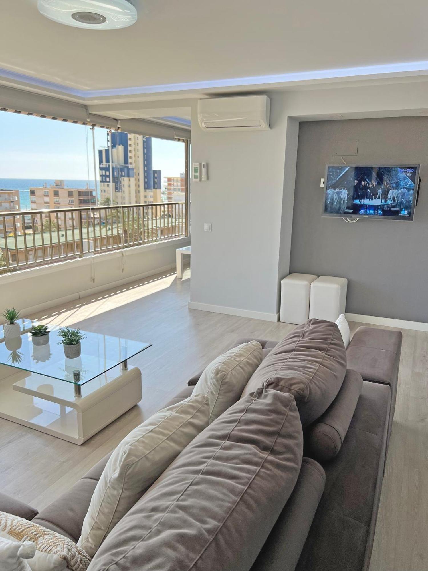 Lujo En La Playa. Parking Gratis Apartment Alicante Exterior photo
