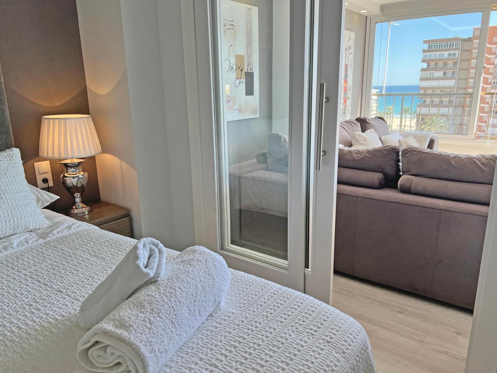 Lujo En La Playa. Parking Gratis Apartment Alicante Exterior photo