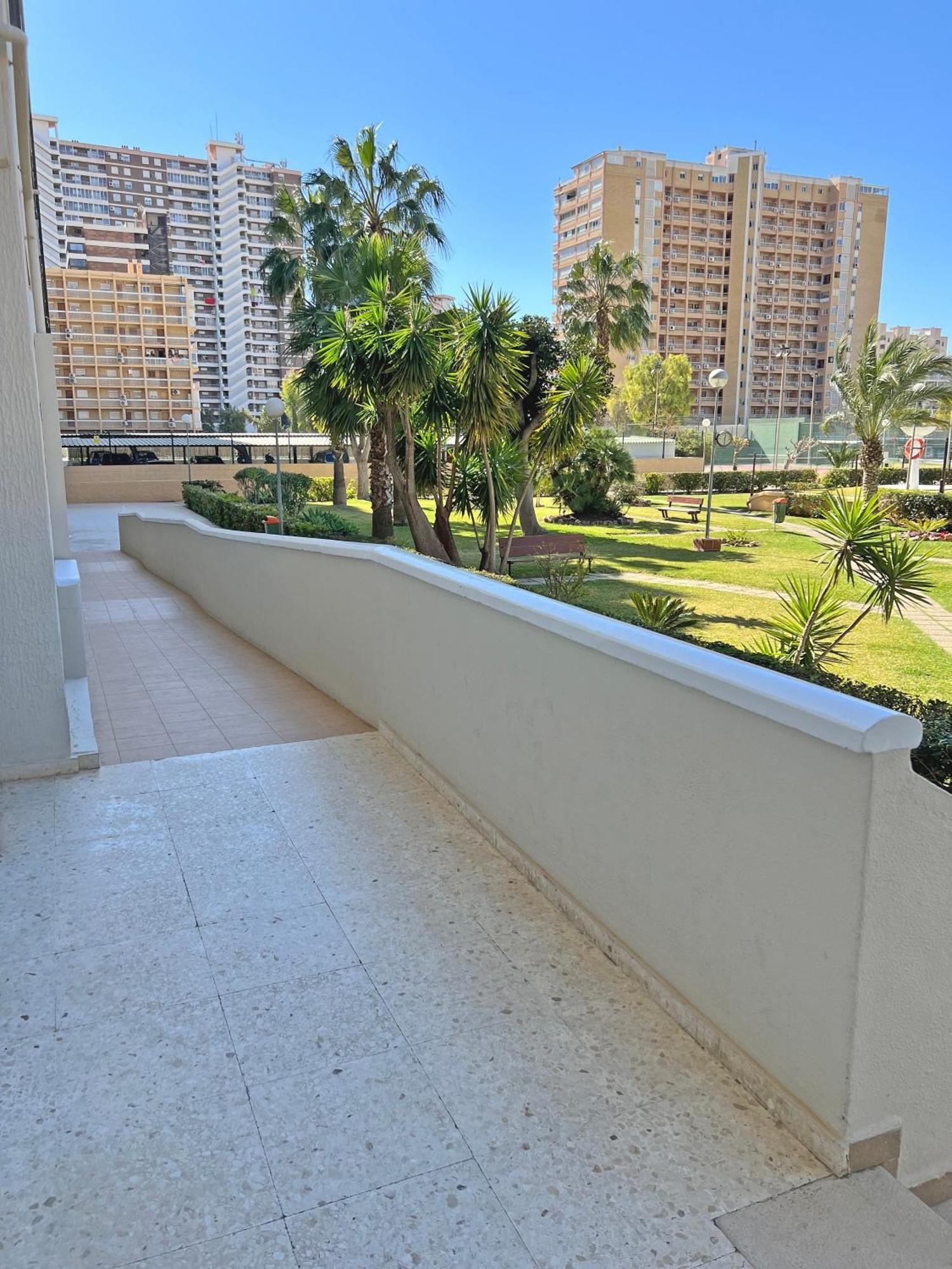 Lujo En La Playa. Parking Gratis Apartment Alicante Exterior photo